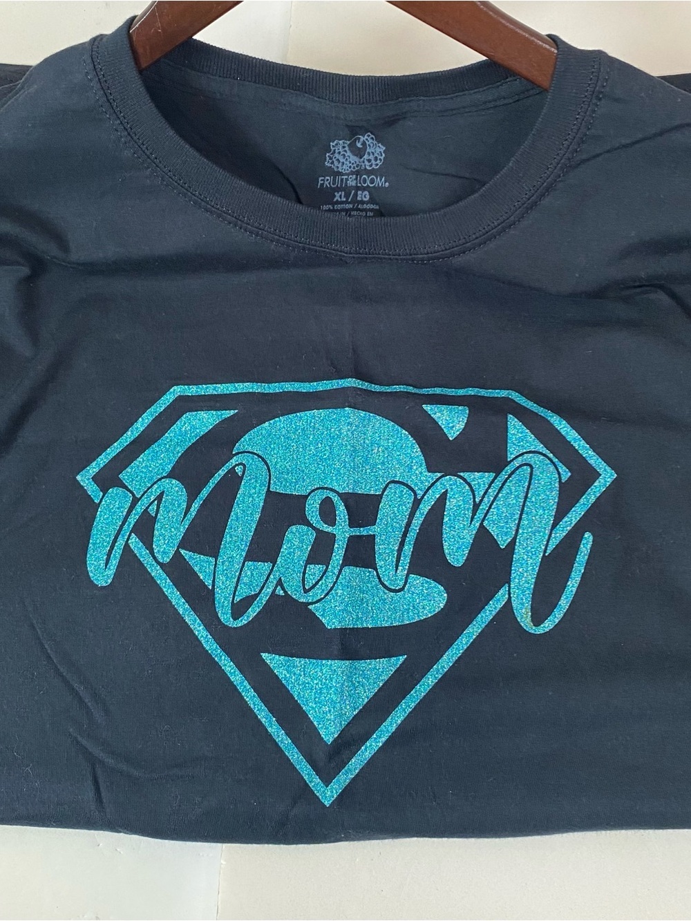 Fruit of the Loom Super Mom Heat Transfer Graphic T-Shirt Black XL - Picture 4 of 4